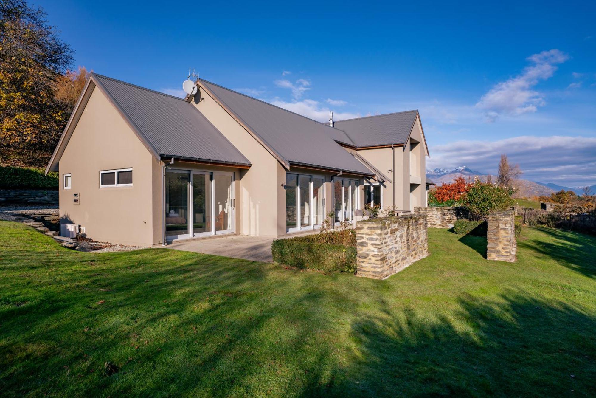 Queenstown Lifestyle And Lakeview Arrowtown Exteriör bild